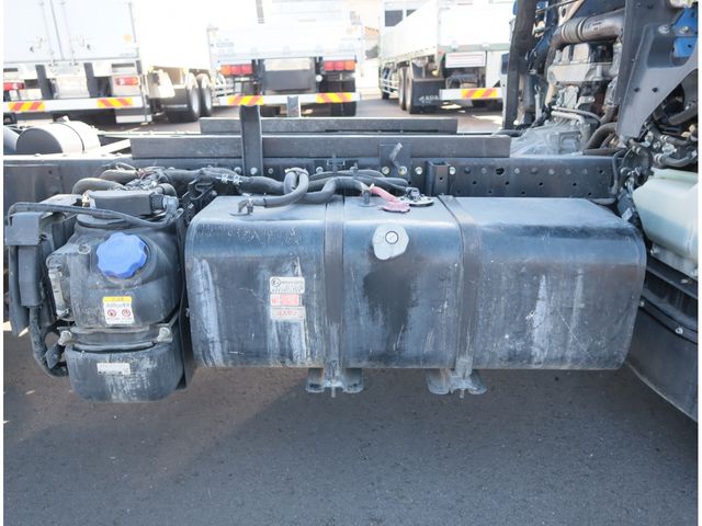 ISUZU ELF 2021 Image 31