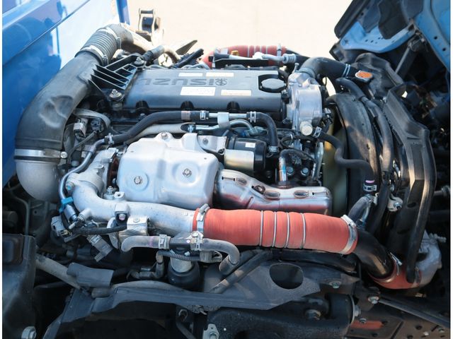 ISUZU ELF 2021 Image 31