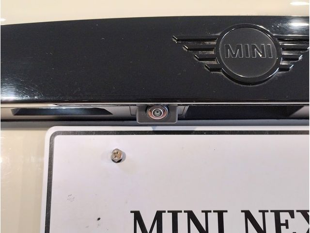 BMW MINI COOPER SD 5DOOR 2022 Image 31