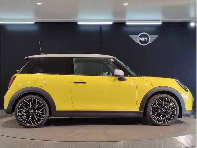 BMW MINI COOPER 2025 Image 31