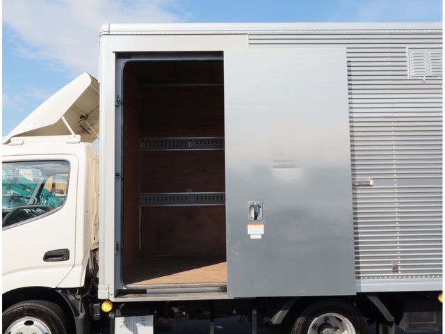 TOYOTA DYNA 2022 Image 31