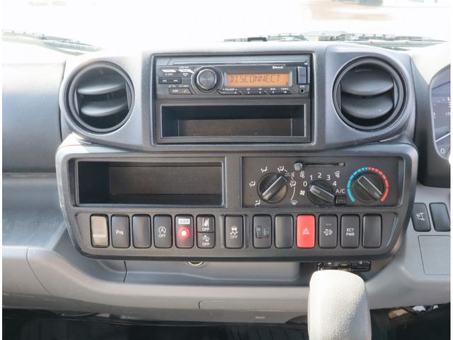 TOYOTA DYNA 2022 Image 31