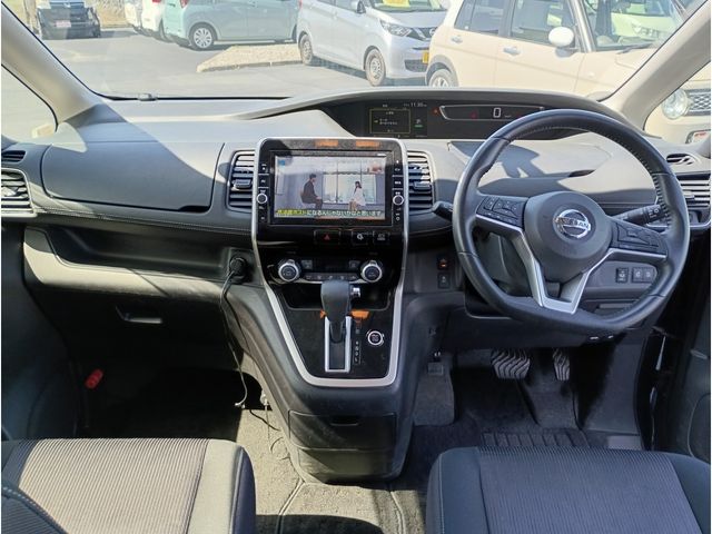 NISSAN SERENA  S-HYBRID 2017 Image 31