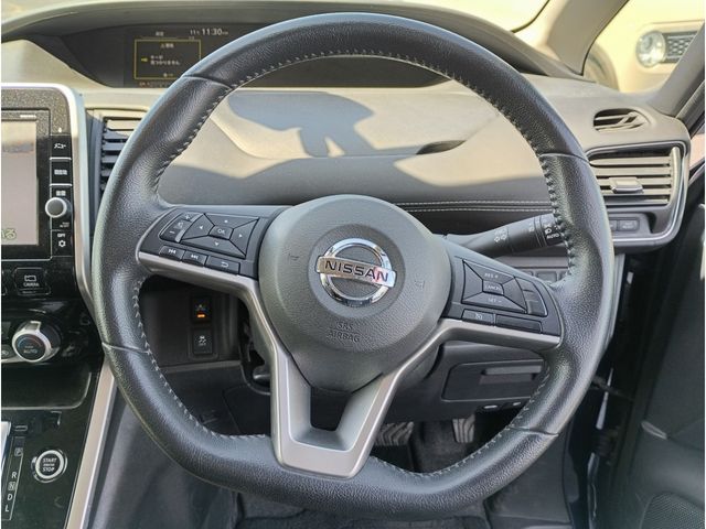 NISSAN SERENA  S-HYBRID 2017 Image 31