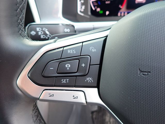 VOLKSWAGEN T-ROC 2023 Image 31