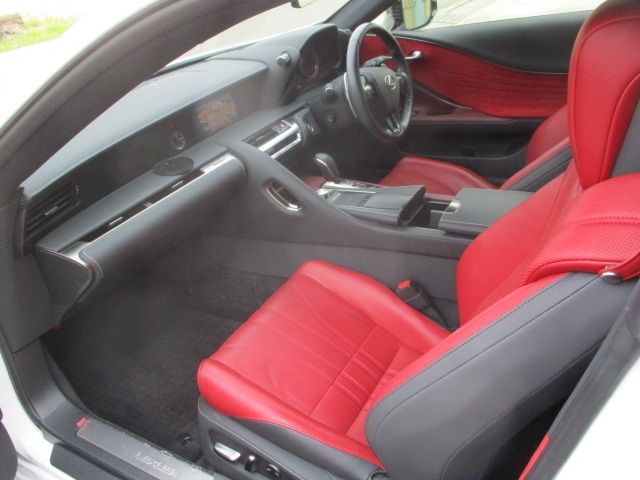 TOYOTA LEXUS LC500 2021 Image 31