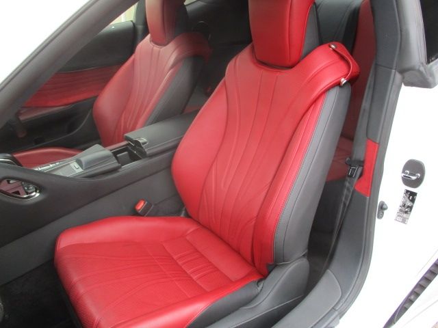 TOYOTA LEXUS LC500 2021 Image 31