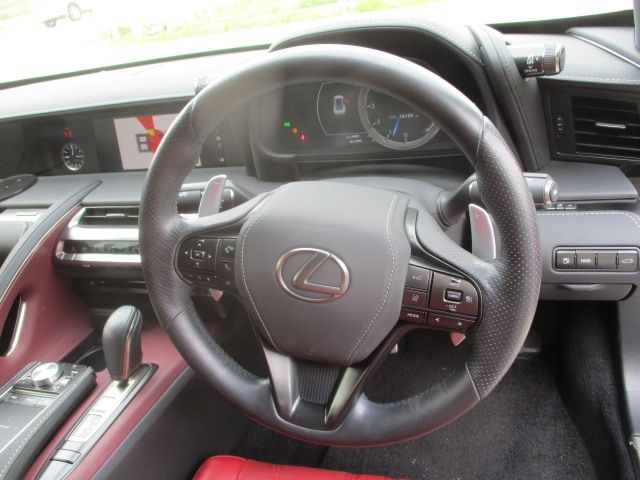 TOYOTA LEXUS LC500 2021 Image 31