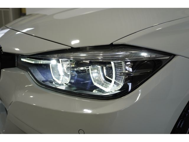 BMW 3SERIES TOURING 2019 Image 31