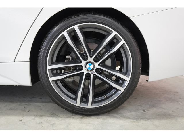 BMW 3SERIES TOURING 2019 Image 31