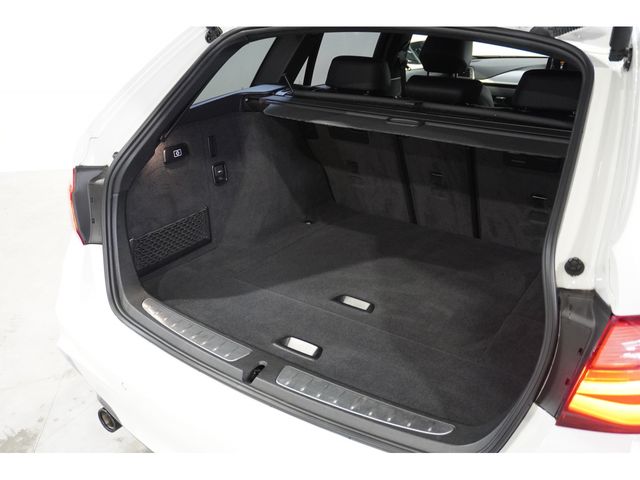 BMW 3SERIES TOURING 2019 Image 31