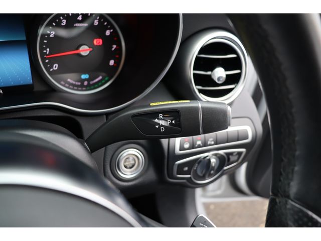 MERCEDES BENZ C CLAS 2019 Image 31