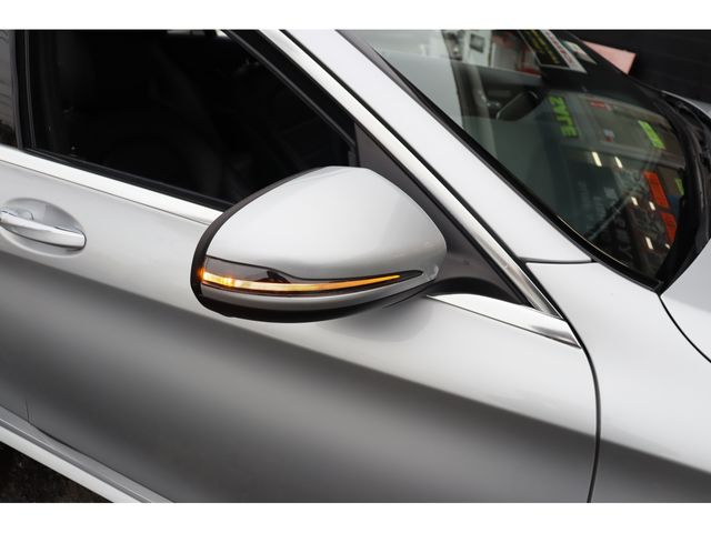 MERCEDES BENZ C CLAS 2019 Image 31