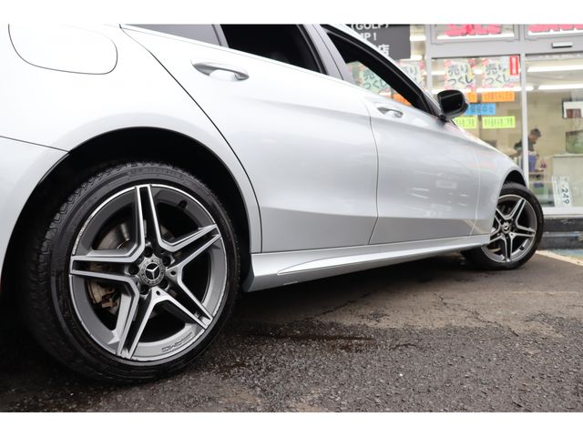 MERCEDES BENZ C CLAS 2019 Image 31