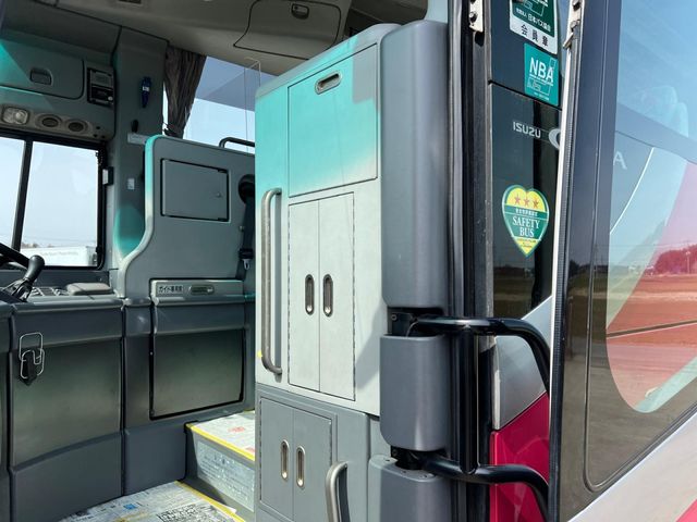 ISUZU GALA 2007 Image 31