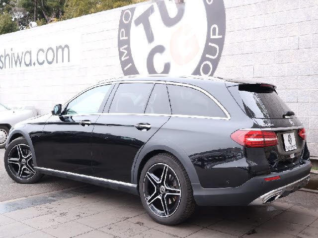 MERCEDES BENZ E CLAS 2021 Image 31