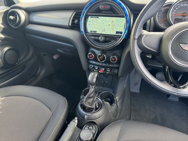 BMW MINI COOPER 2016 Image 31