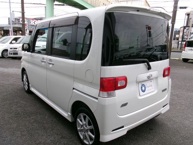 DAIHATSU TANTO 2013 Image 31