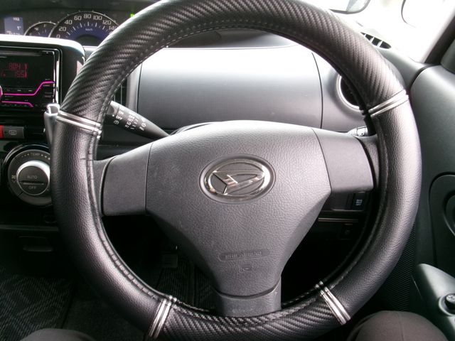 DAIHATSU TANTO 2013 Image 31