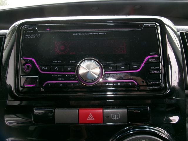 DAIHATSU TANTO 2013 Image 31