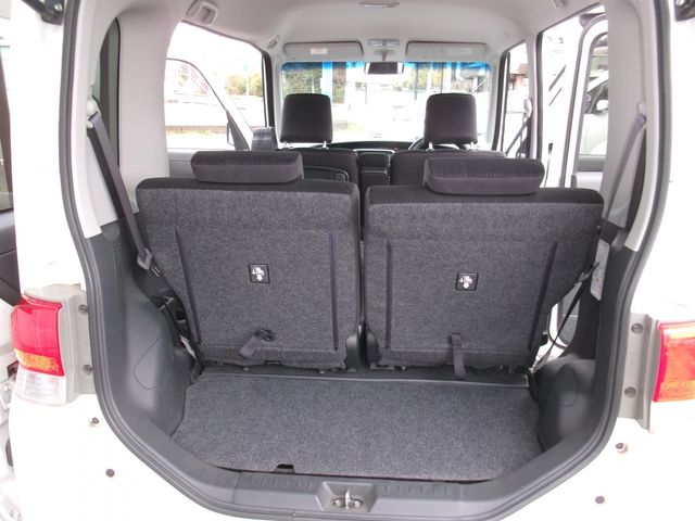 DAIHATSU TANTO 2013 Image 31