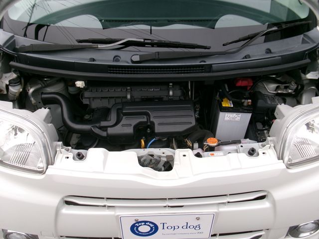 DAIHATSU TANTO 2013 Image 31