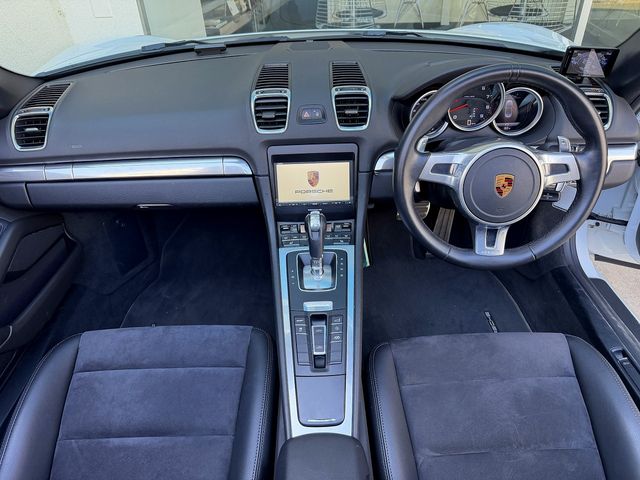 PORSCHE BOXSTER 2016 Image 31