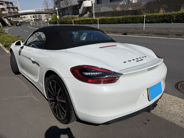 PORSCHE BOXSTER 2016 Image 31