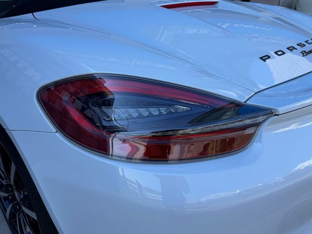 PORSCHE BOXSTER 2016 Image 31