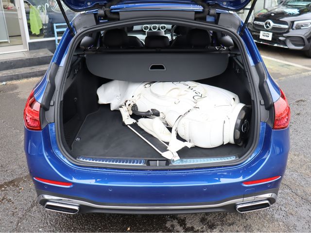 MERCEDES BENZ C CLAS 2022 Image 31