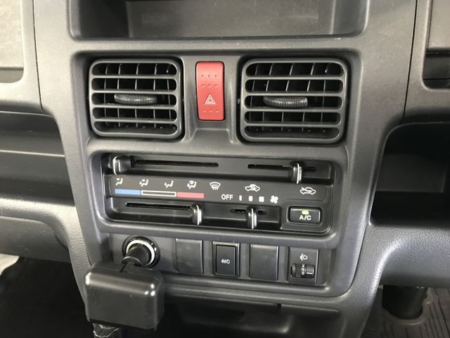 SUZUKI CARRY TRUCK 4WD 2016 Image 31