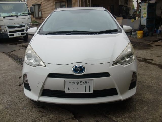 TOYOTA AQUA 2013 Image 31