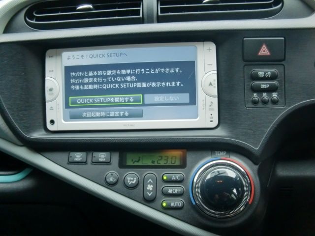 TOYOTA AQUA 2013 Image 31