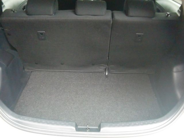 TOYOTA AQUA 2013 Image 31