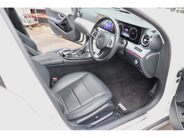 MERCEDES BENZ E CLAS 2017 Image 31