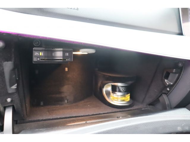 MERCEDES BENZ E CLAS 2017 Image 31