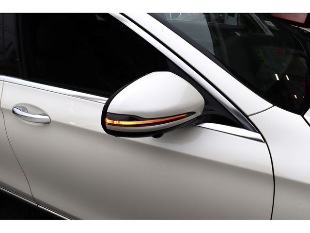 MERCEDES BENZ E CLAS 2017 Image 31