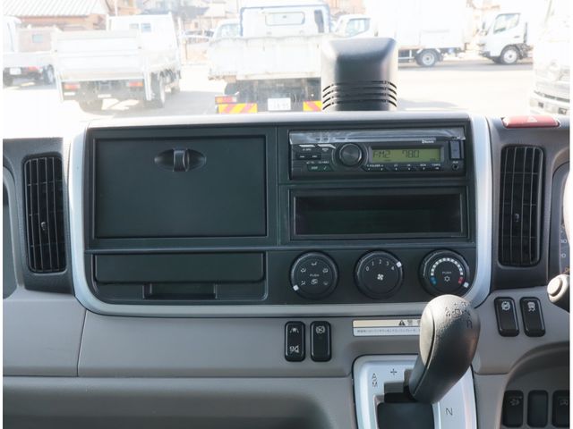 NISSAN DIESEL KAZET 2020 Image 31