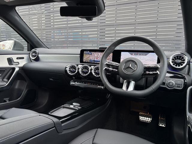 MERCEDES BENZ A CLAS 2026 Image 31