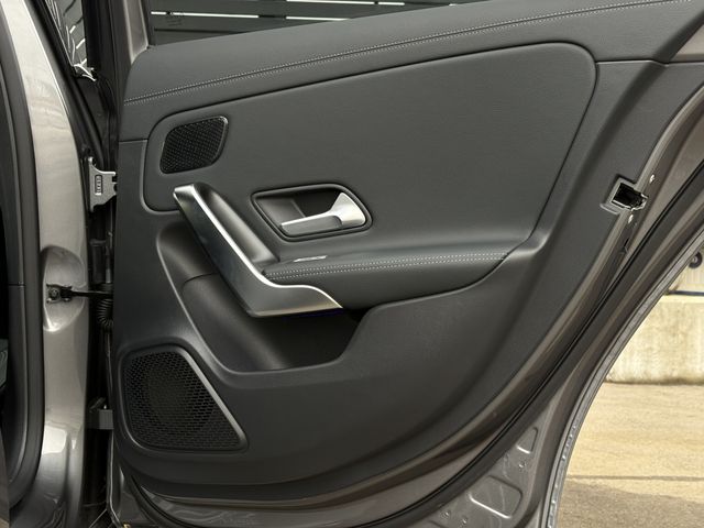 MERCEDES BENZ A CLAS 2026 Image 31