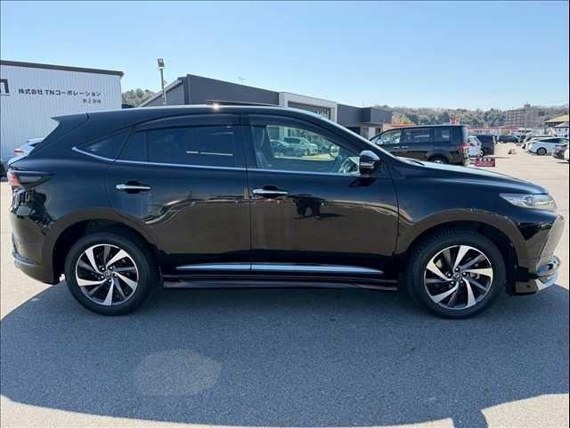 TOYOTA HARRIER 2WD 2017 Image 31