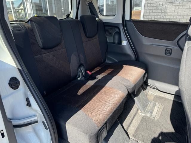 NISSAN ROOX 2013 Image 31