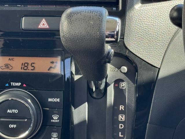 NISSAN ROOX 2013 Image 31