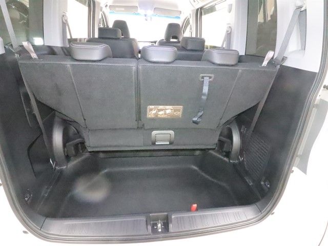 HONDA STEPWAGON SPADA 2013 Image 31