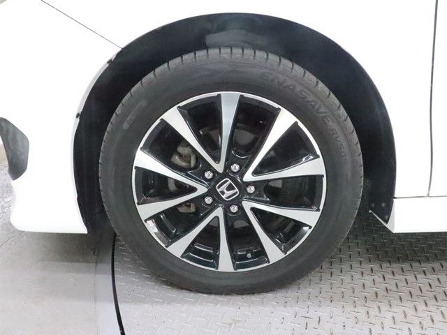 HONDA STEPWAGON SPADA 2013 Image 31