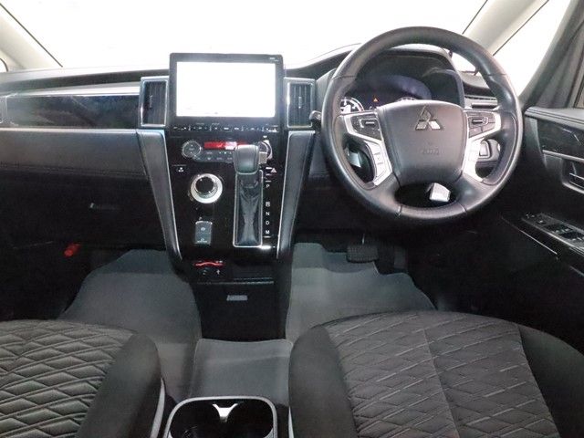 MITSUBISHI DELICA D:5 4WD 2019 Image 31