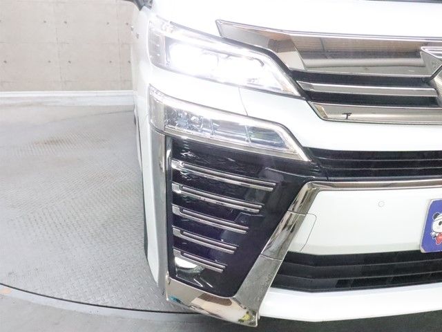 TOYOTA VELLFIRE  HYBRID 4WD 2021 Image 31