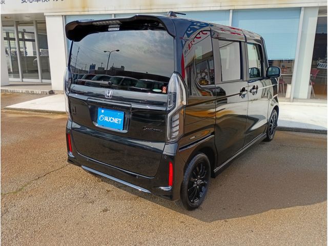 HONDA N BOX CUSTOM 2023 Image 31