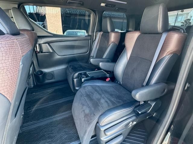 TOYOTA ALPHARD 2016 Image 31