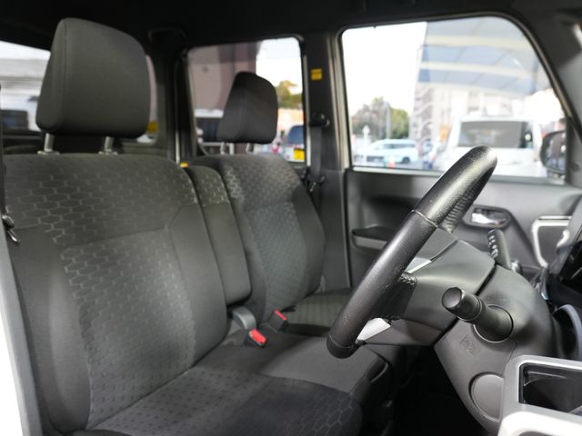 DAIHATSU WAKE 2015 Image 31